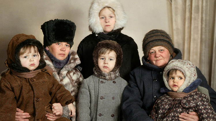 Раскрасить и улучшить чёрно-белое фото